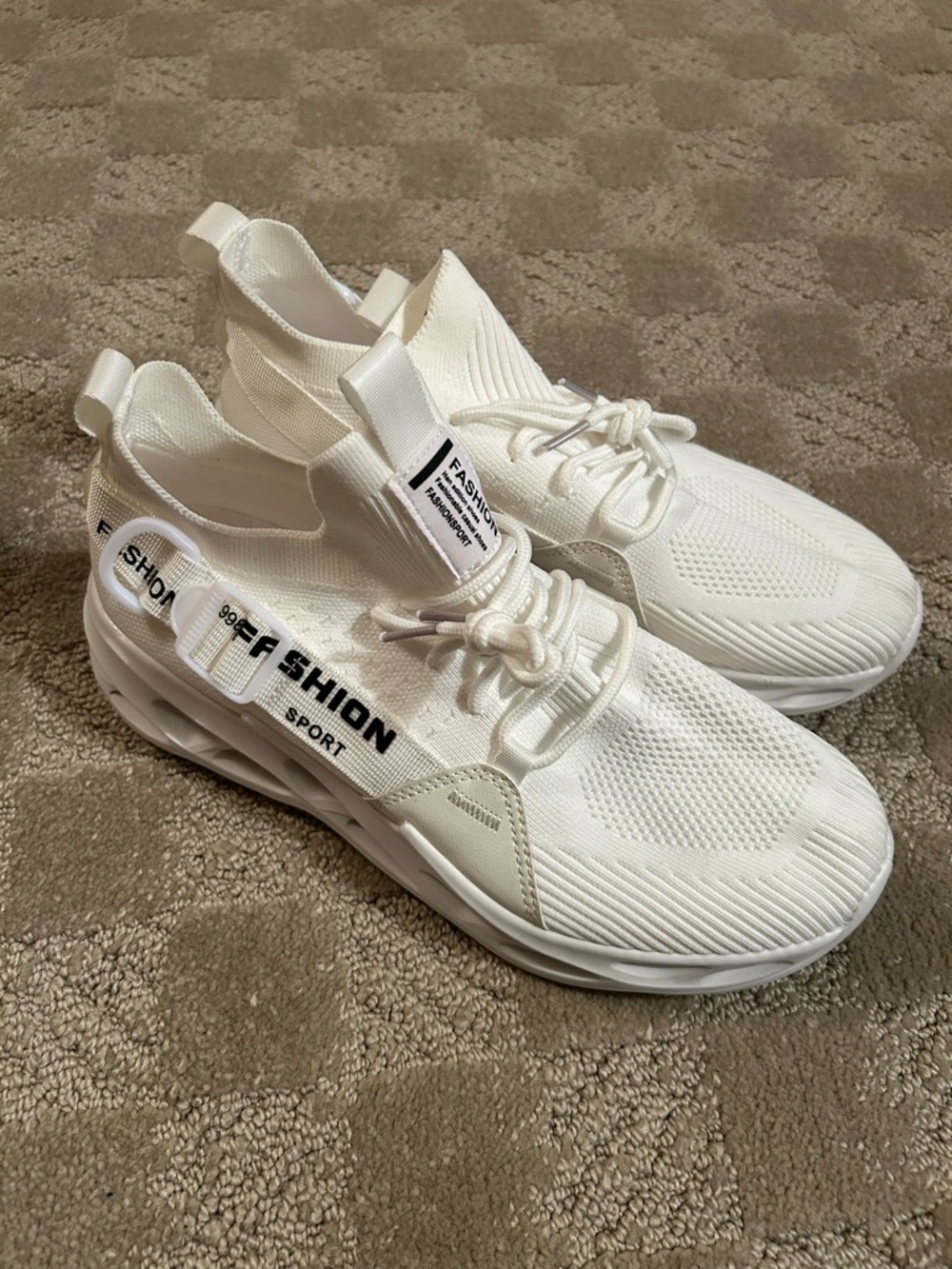 Fashion Sport High Top Athletic Sneaker White Fabric Lace Up Men's Solid Rubber